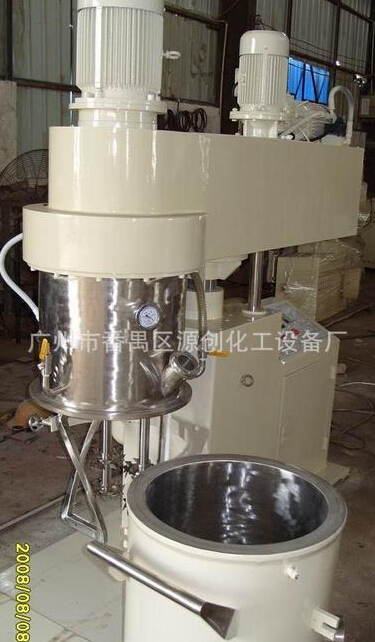 乳化真空攪拌機(jī)哪來的‘倍增效果’？