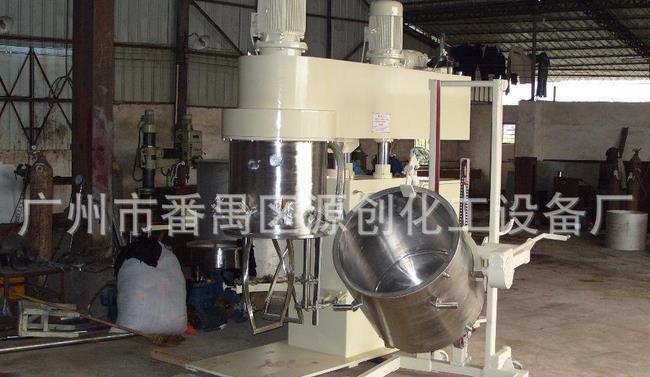 分散真空攪拌機具體的工作原理